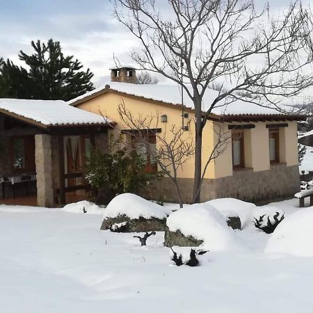 Casa Rural Amarilla Ávila Exterior photo