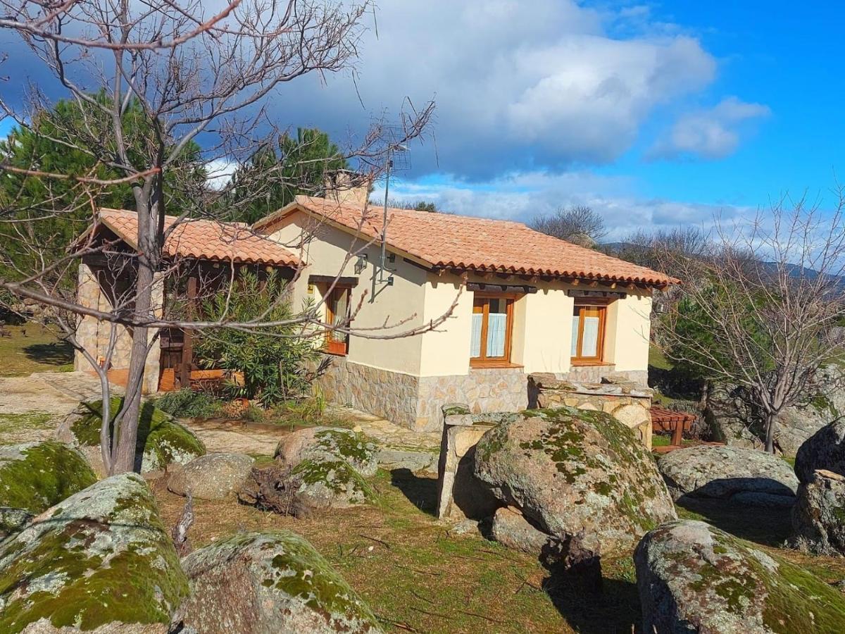Casa Rural Amarilla Ávila Exterior photo