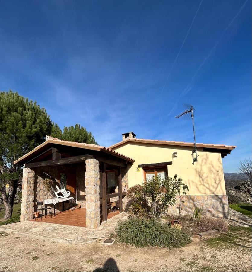 Casa Rural Amarilla Ávila Exterior photo
